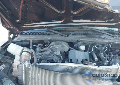 2005 GMC Yukon Sle z USA, uszkodzony, nr VIN 1GKEC13T35J137674